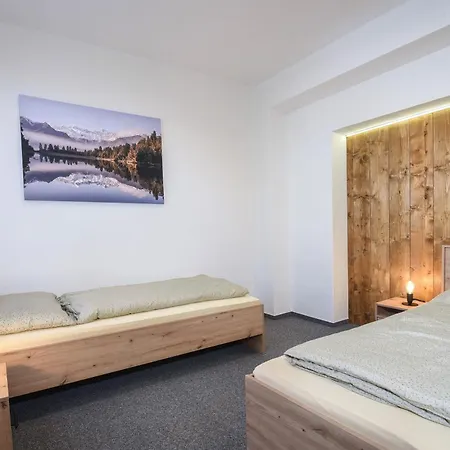 - Turisticke Hotel *