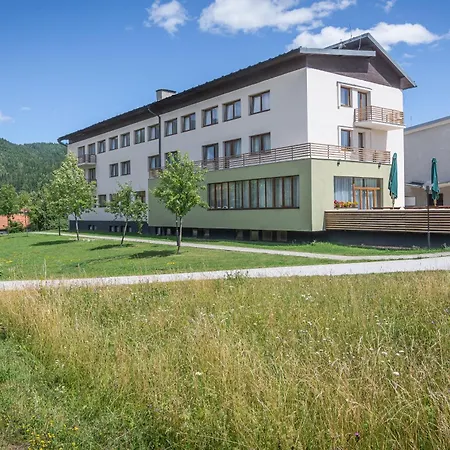 - Turisticke Otel Telgárt