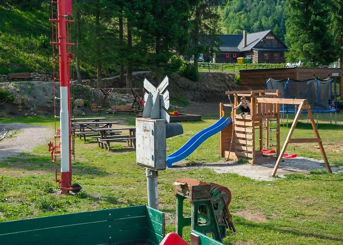 Szálloda - Turisticke *